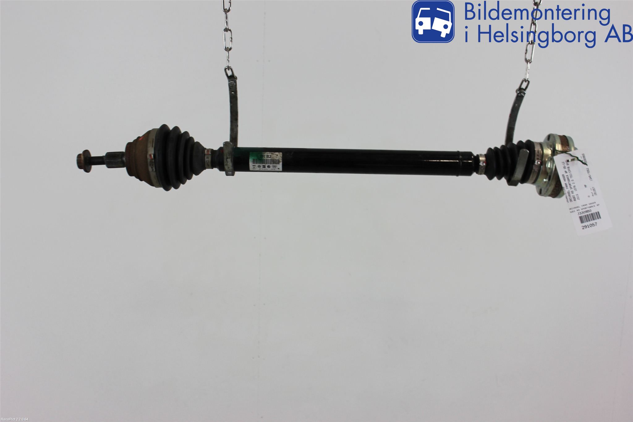 Audi A3/S3 05-13 Drivaxel Fram Höger