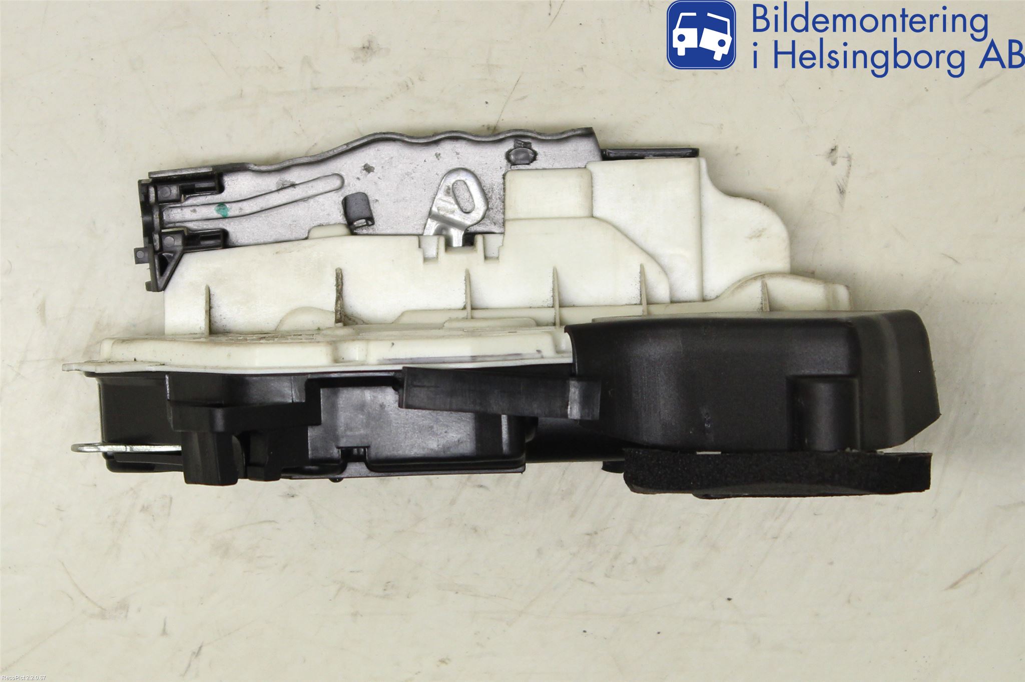 Volkswagen VW POLO 10-17 Centrallåsmotor Höger
