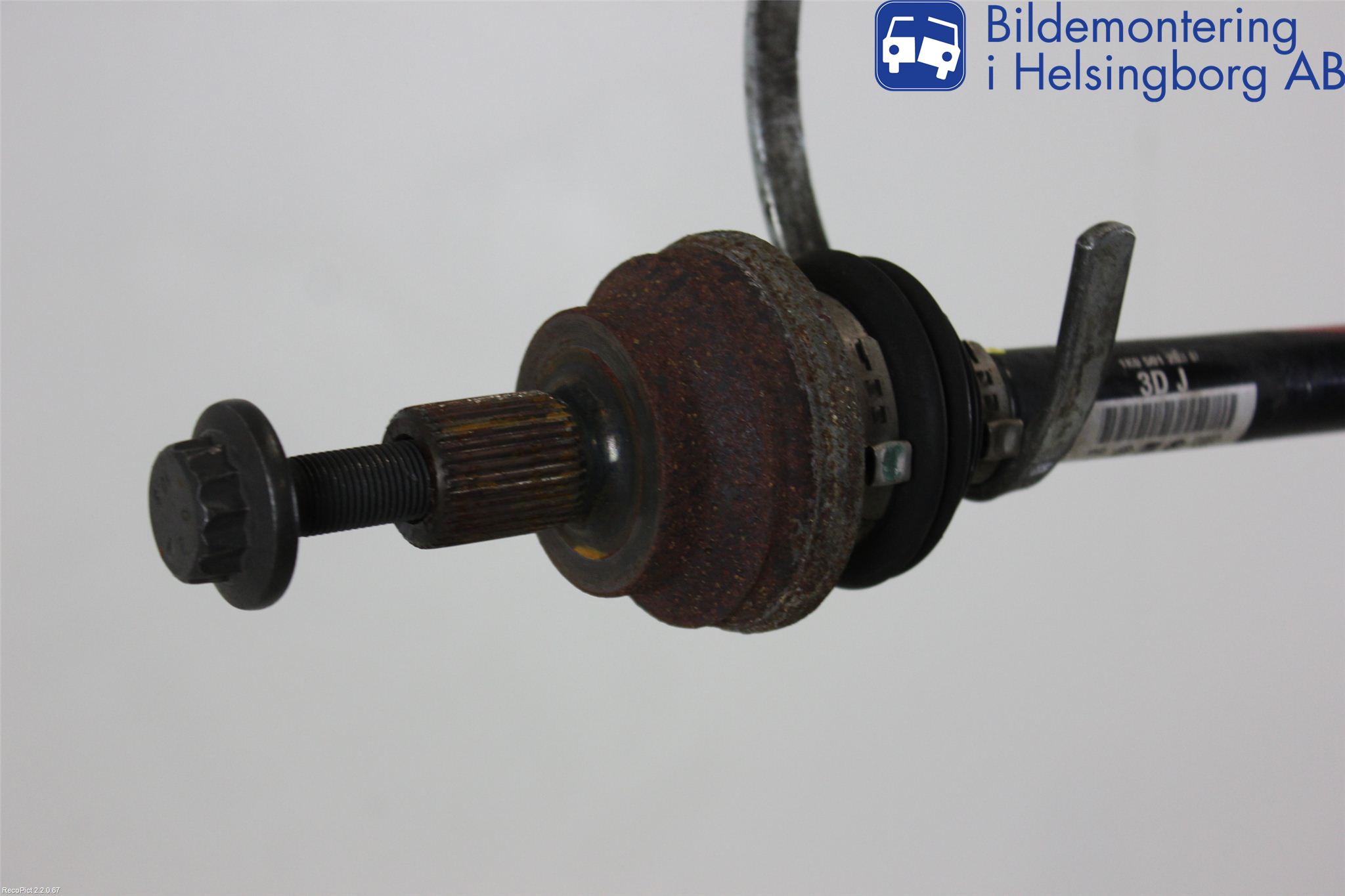 Volkswagen VW TIGUAN 07-16 Drivaxel Bak Vänster