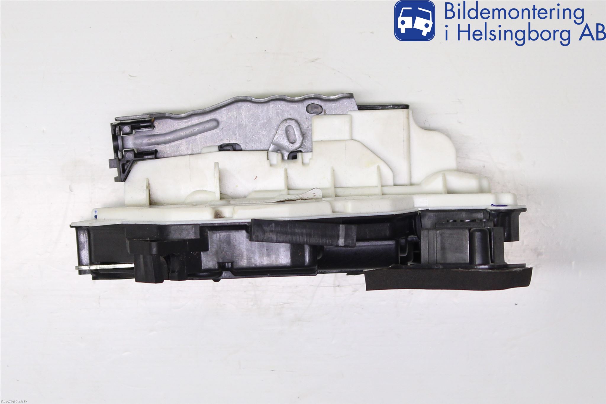 Volkswagen VW JETTA VI 11- Centrallåsmotor Höger