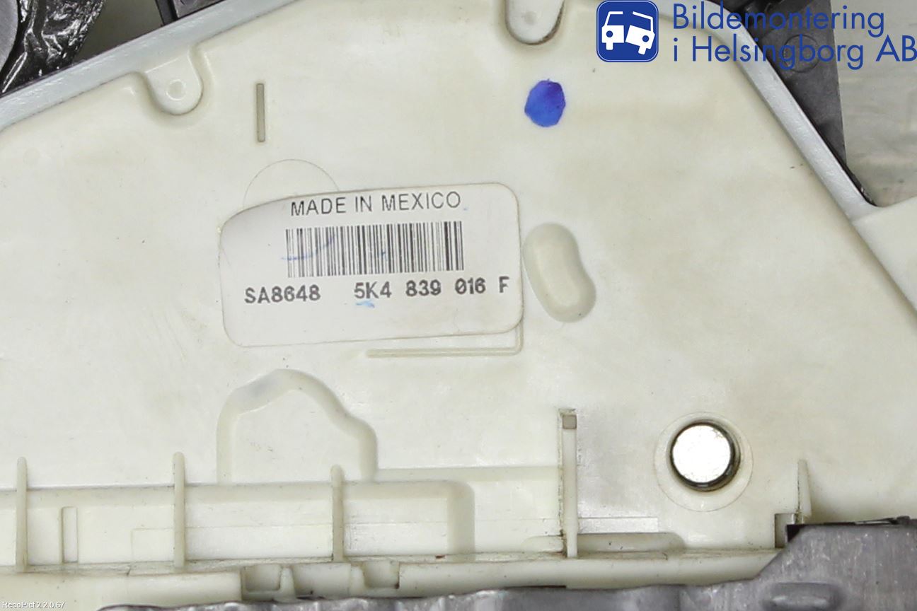 Volkswagen VW JETTA VI 11- Centrallåsmotor Höger