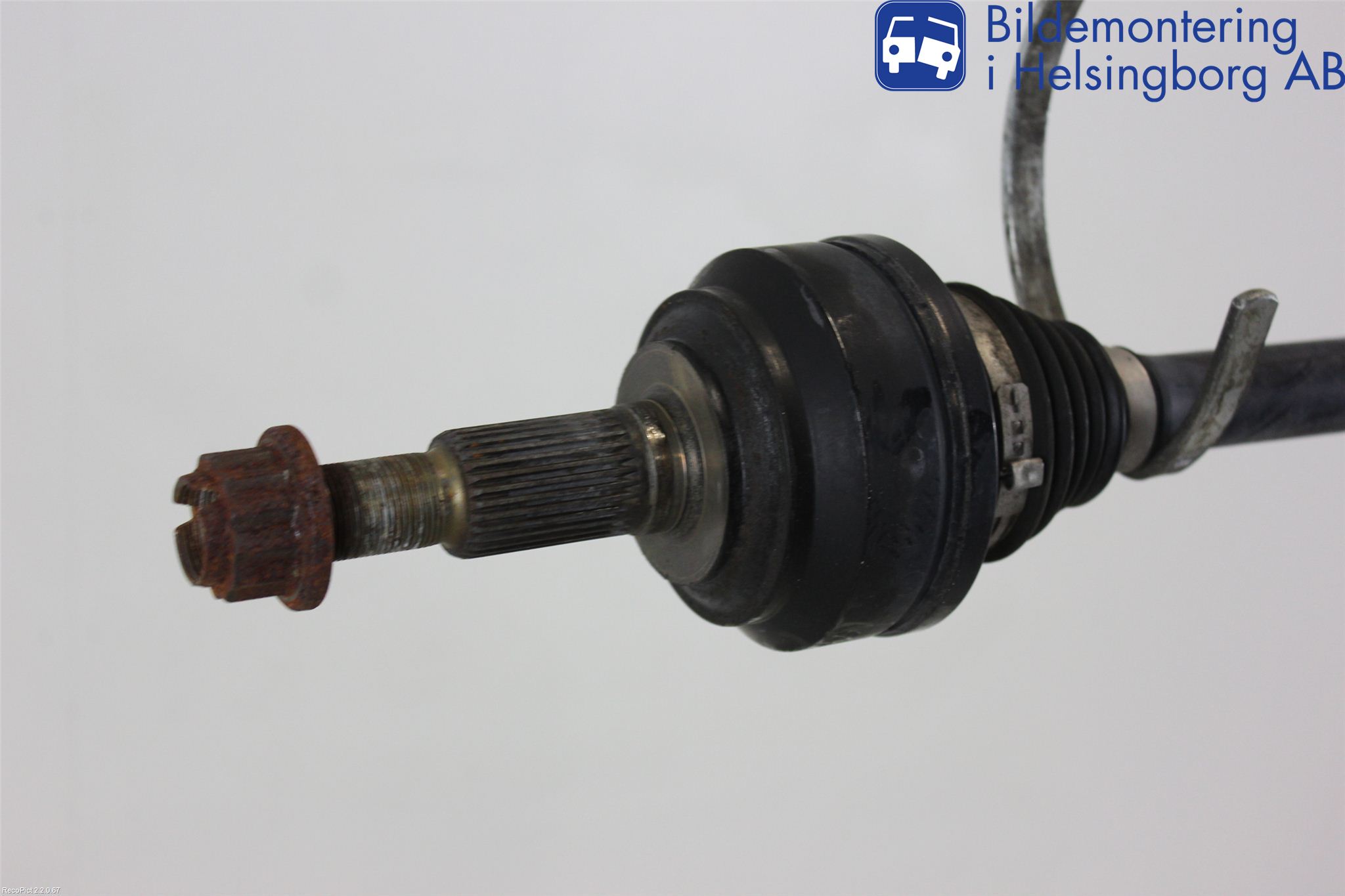 Porsche CAYENNE 03- Drivaxel Bak Vänster