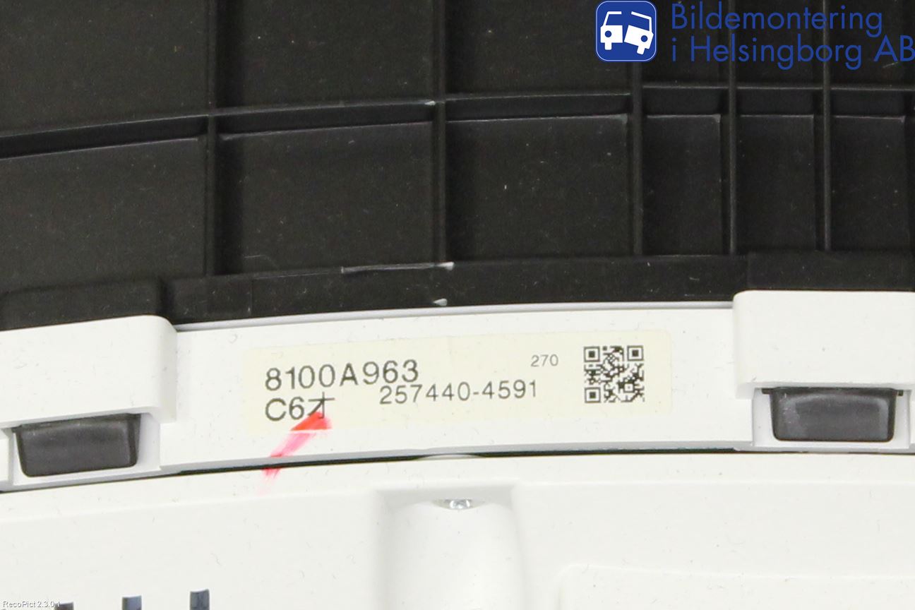 Mitsubishi GRANDIS Instrument Komb