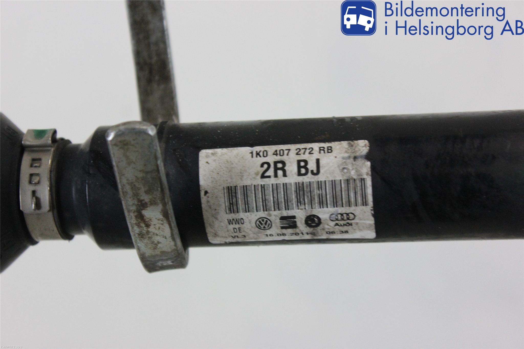 Audi A3/S3 05-13 Drivaxel Fram Höger