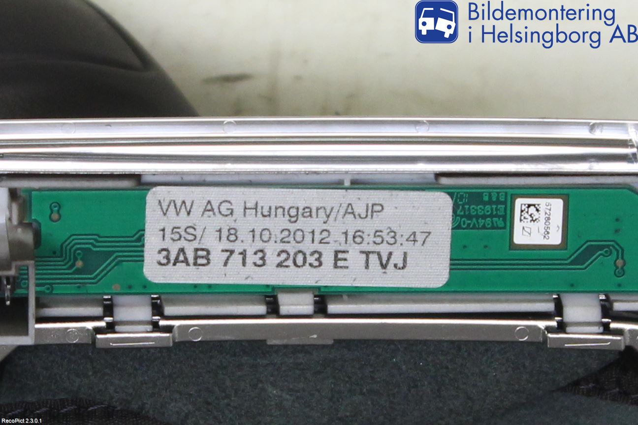 Volkswagen VW PASSAT 11-14 Växelspaksdamask