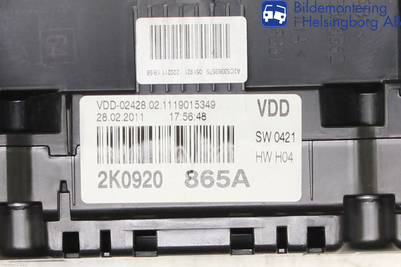 Volkswagen VW CADDY 11-15 Instrument Komb