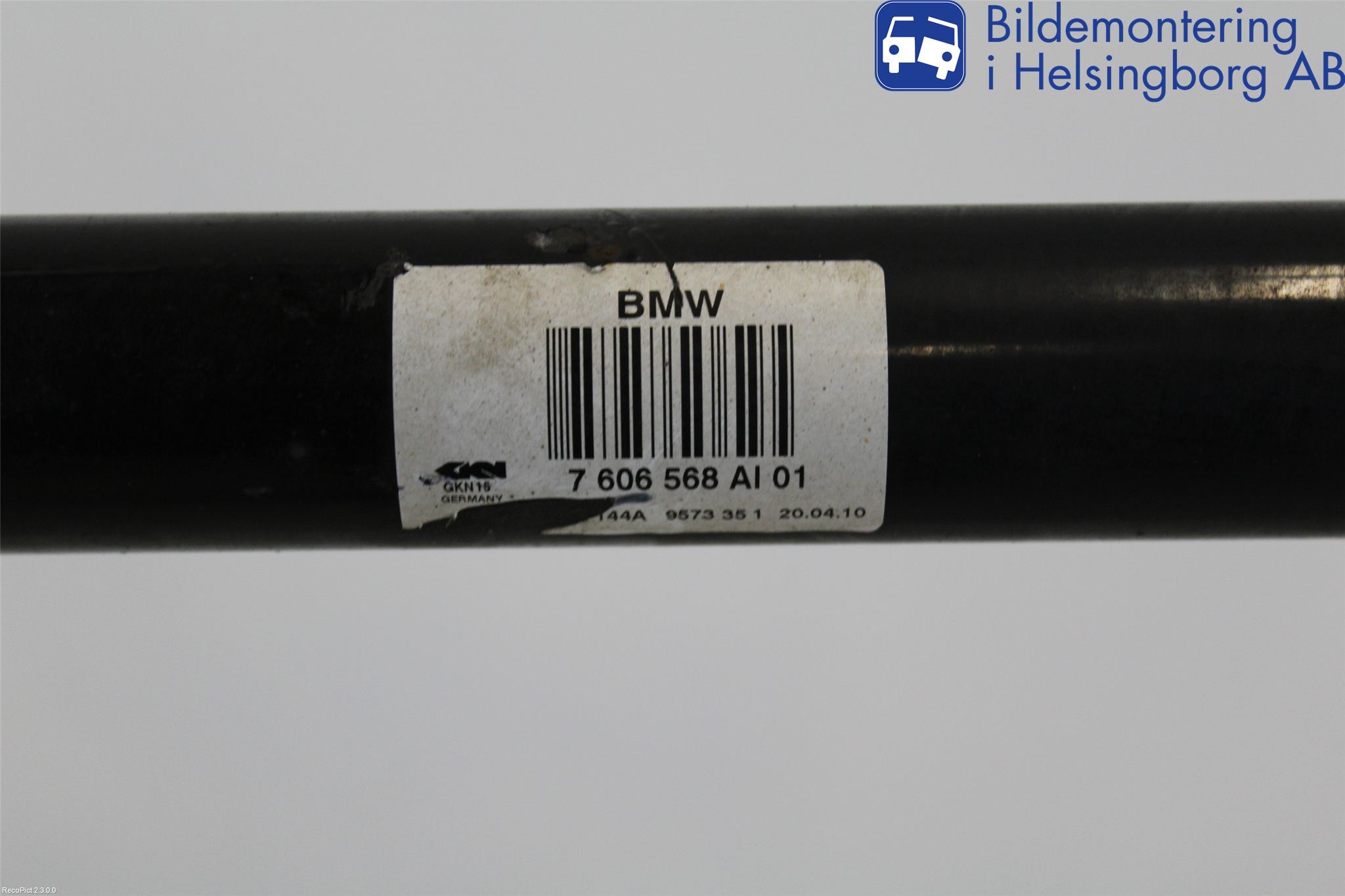 BMW 5 F10/F11/F18 09-17 Drivaxel Bak Höger