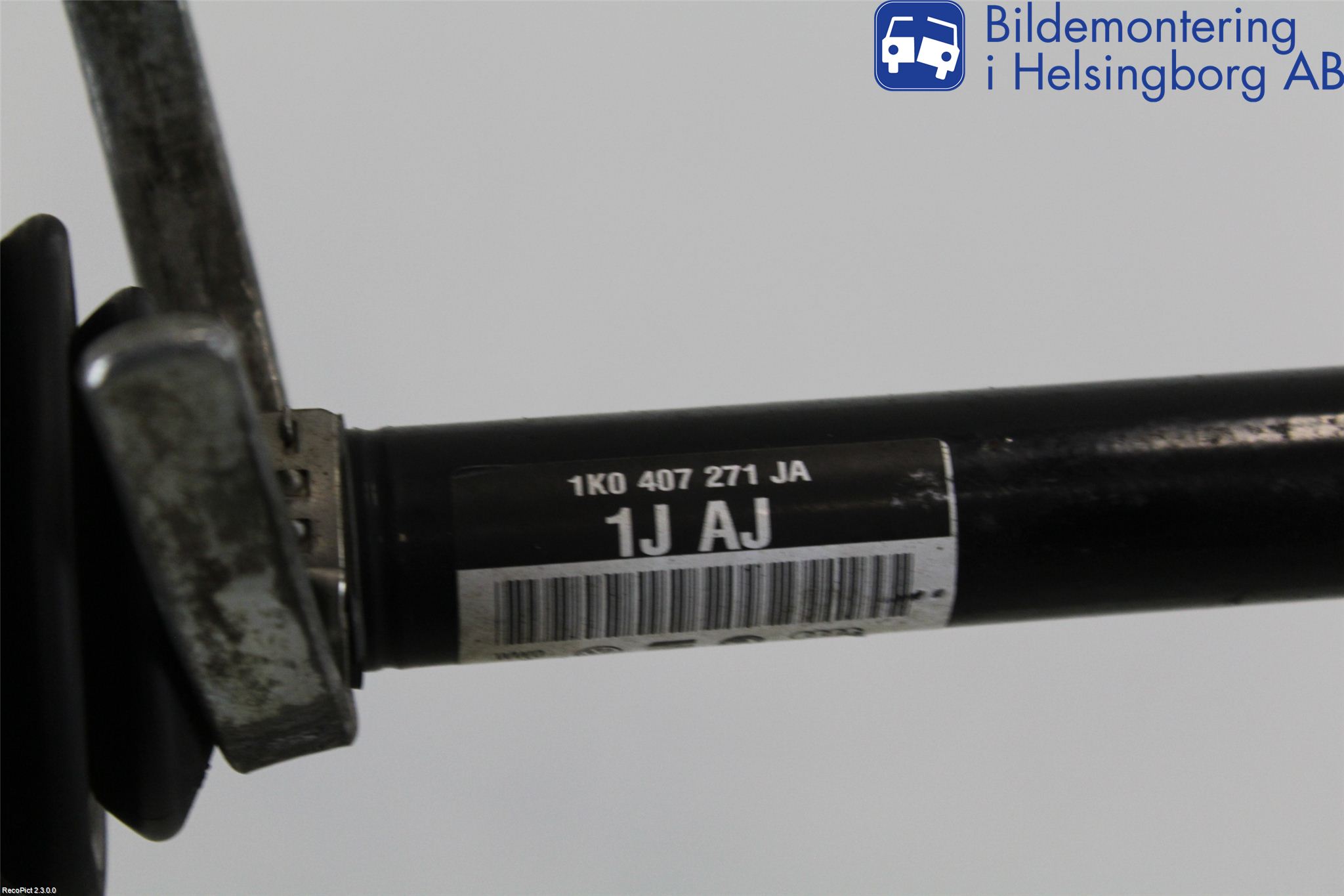 Skoda OCTAVIA (1Z) 05-13 Drivaxel Fram Vänster