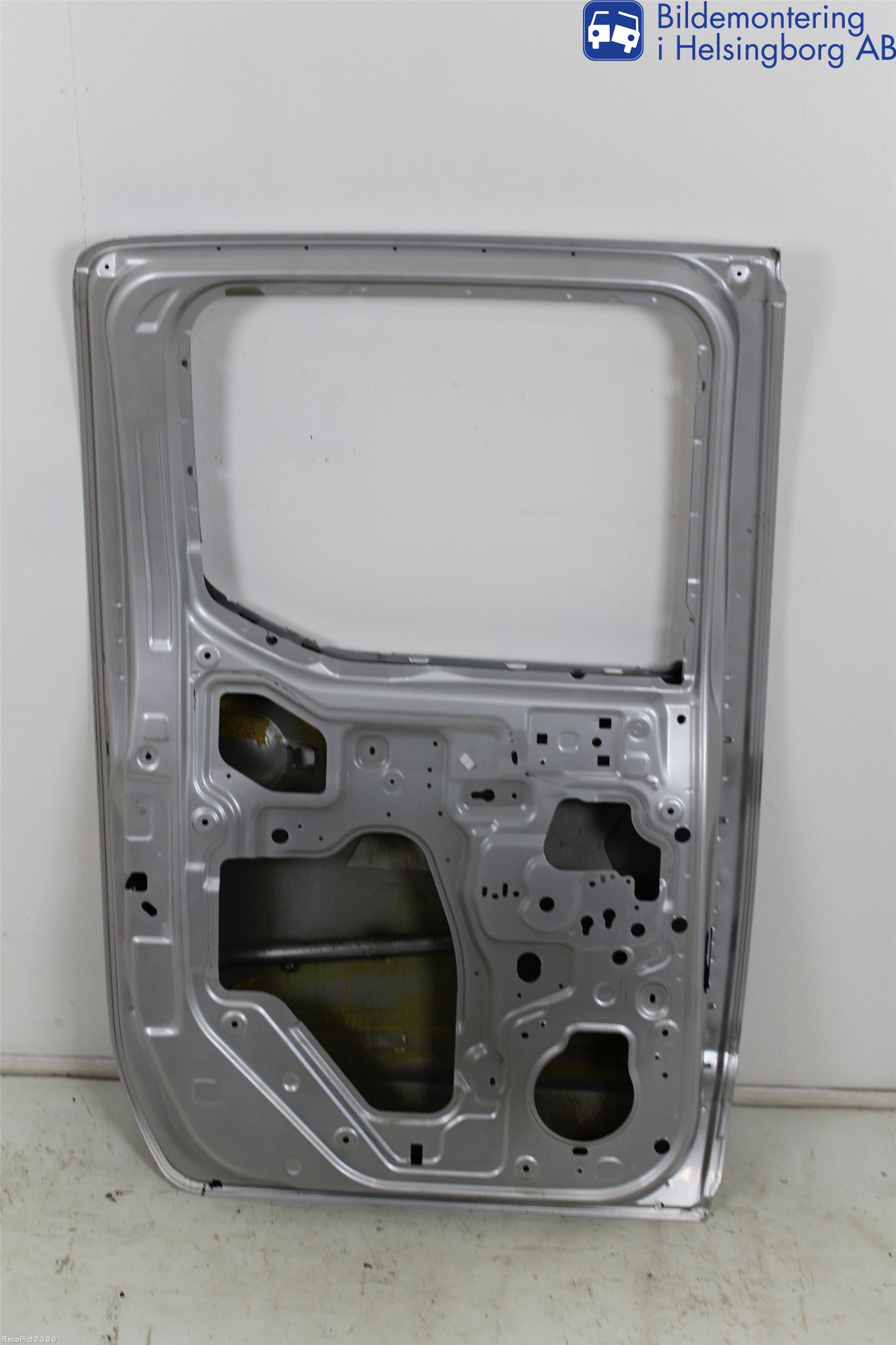 Nissan NAVARA 05-16 Dörr Bak Vänster