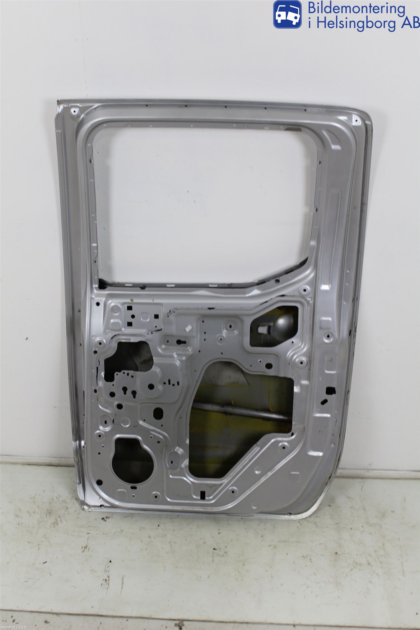 Nissan NAVARA 05-16 Dörr Bak Höger