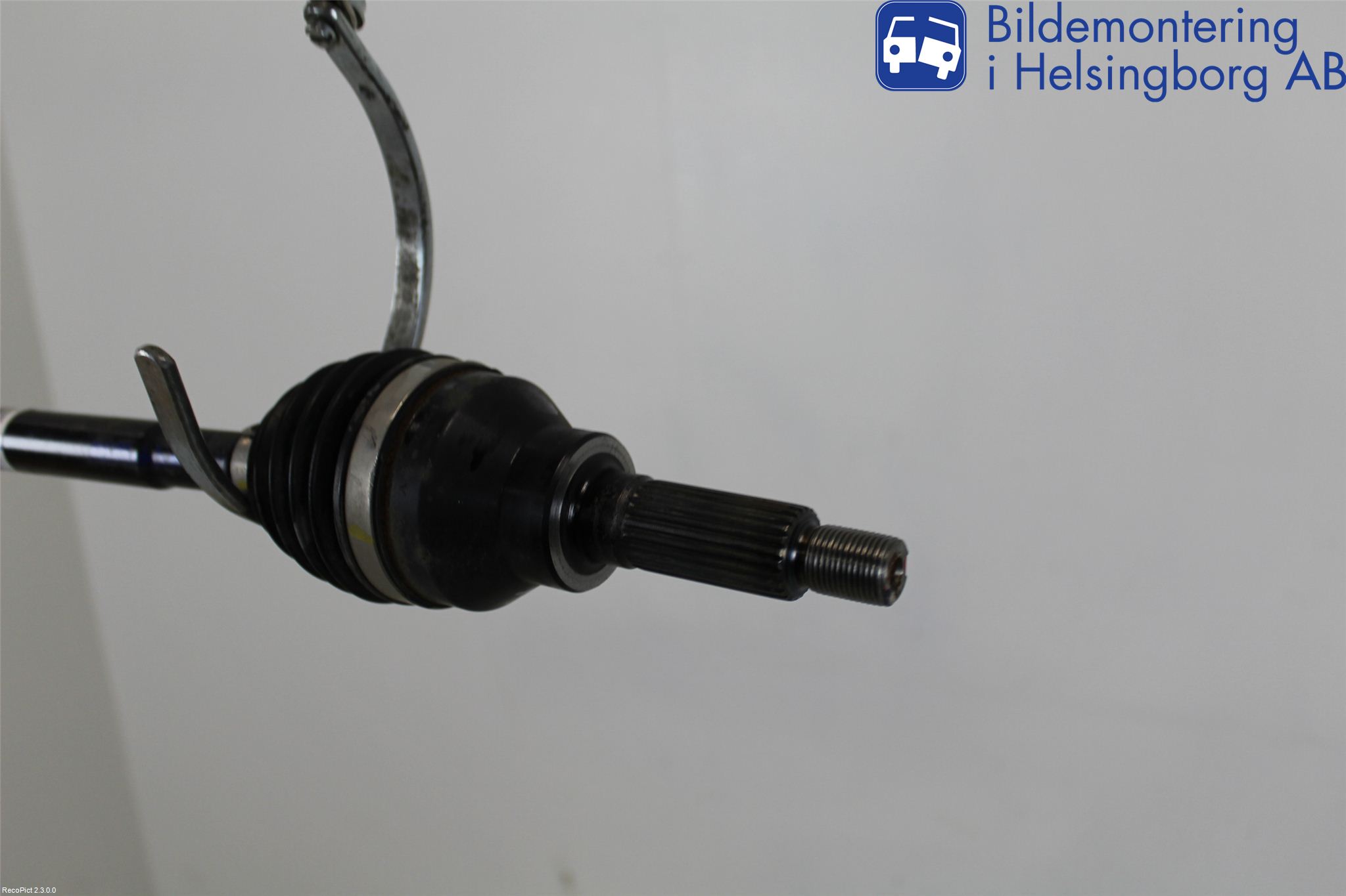 Fiat SEDICI Drivaxel Bak Vänster