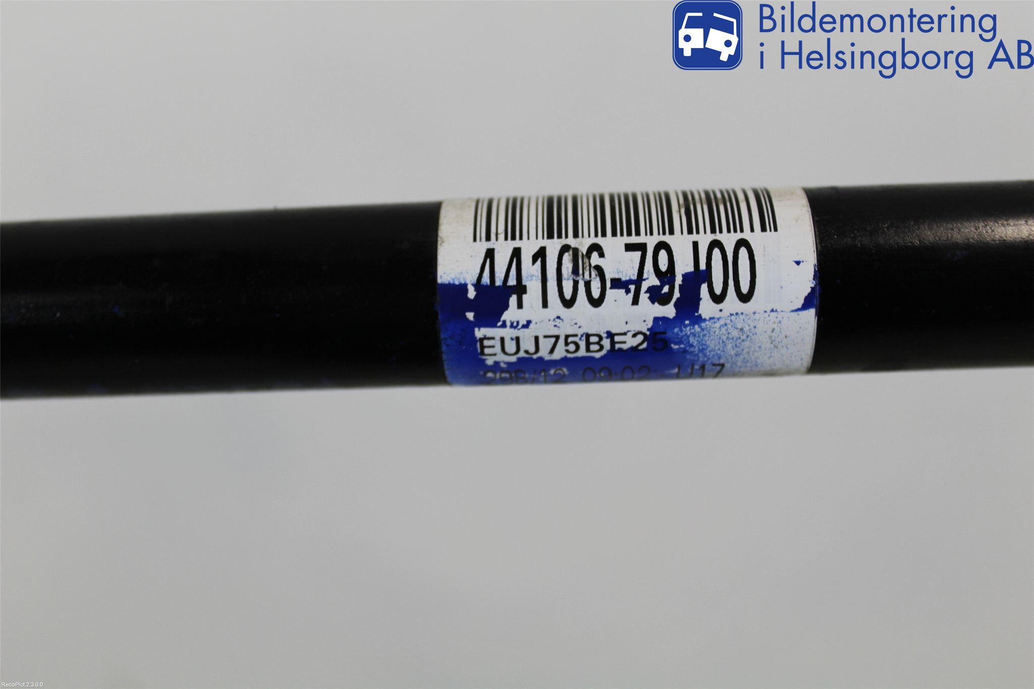 Fiat SEDICI Drivaxel Bak Vänster