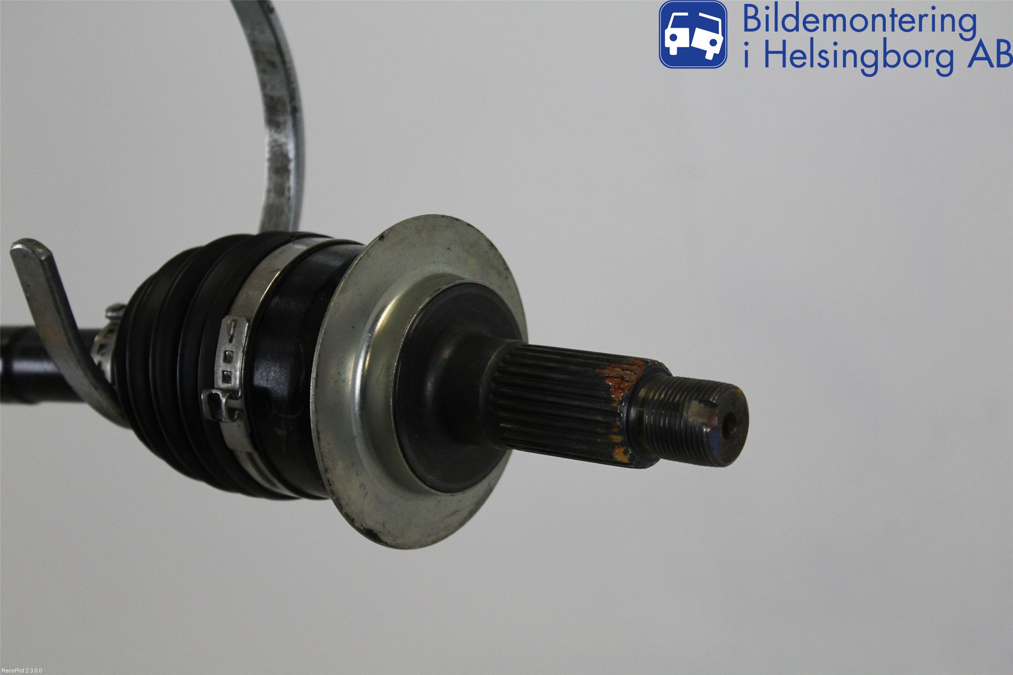 Fiat SEDICI Drivaxel Fram Höger