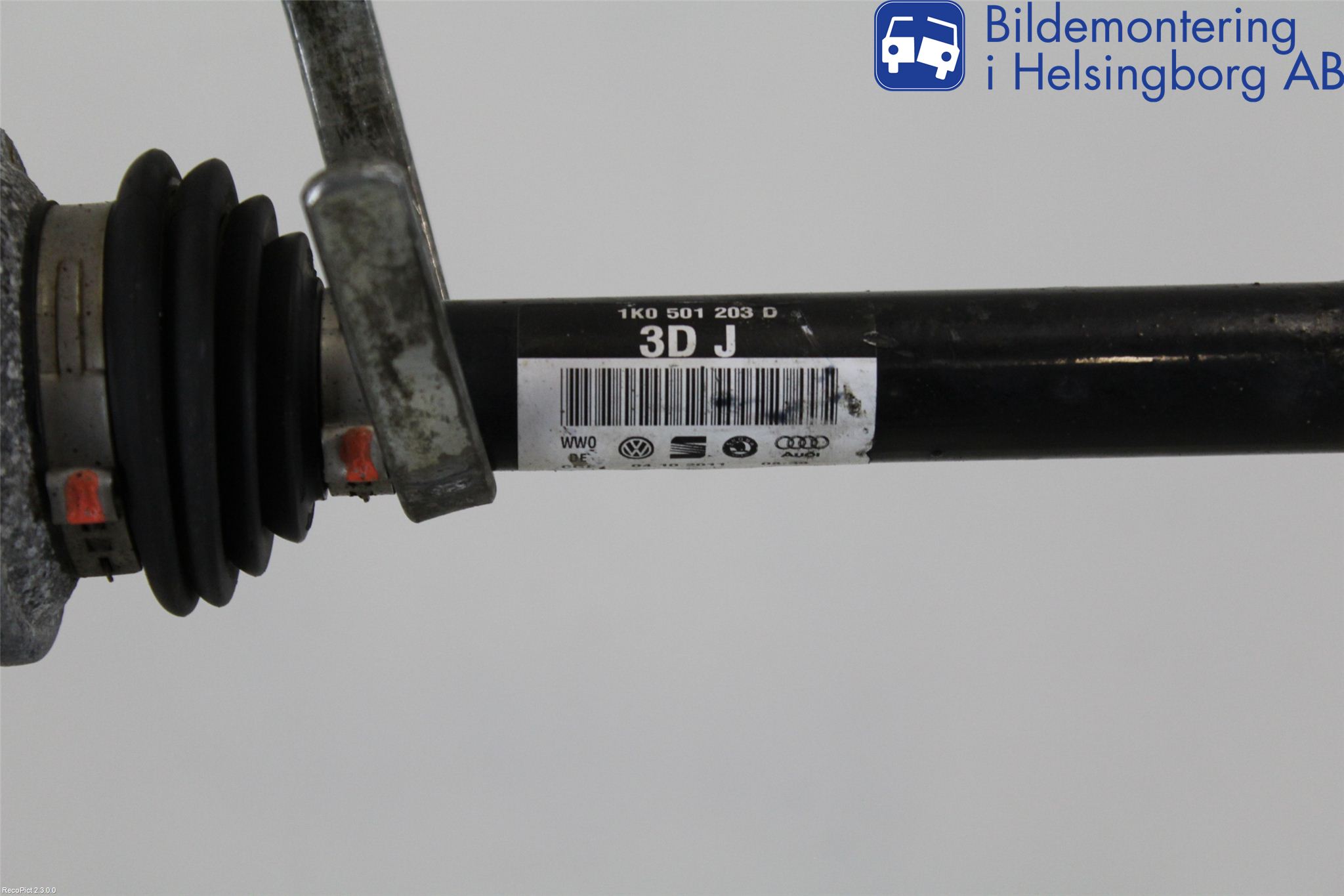 Volkswagen VW TIGUAN 07-16 Drivaxel Bak Vänster