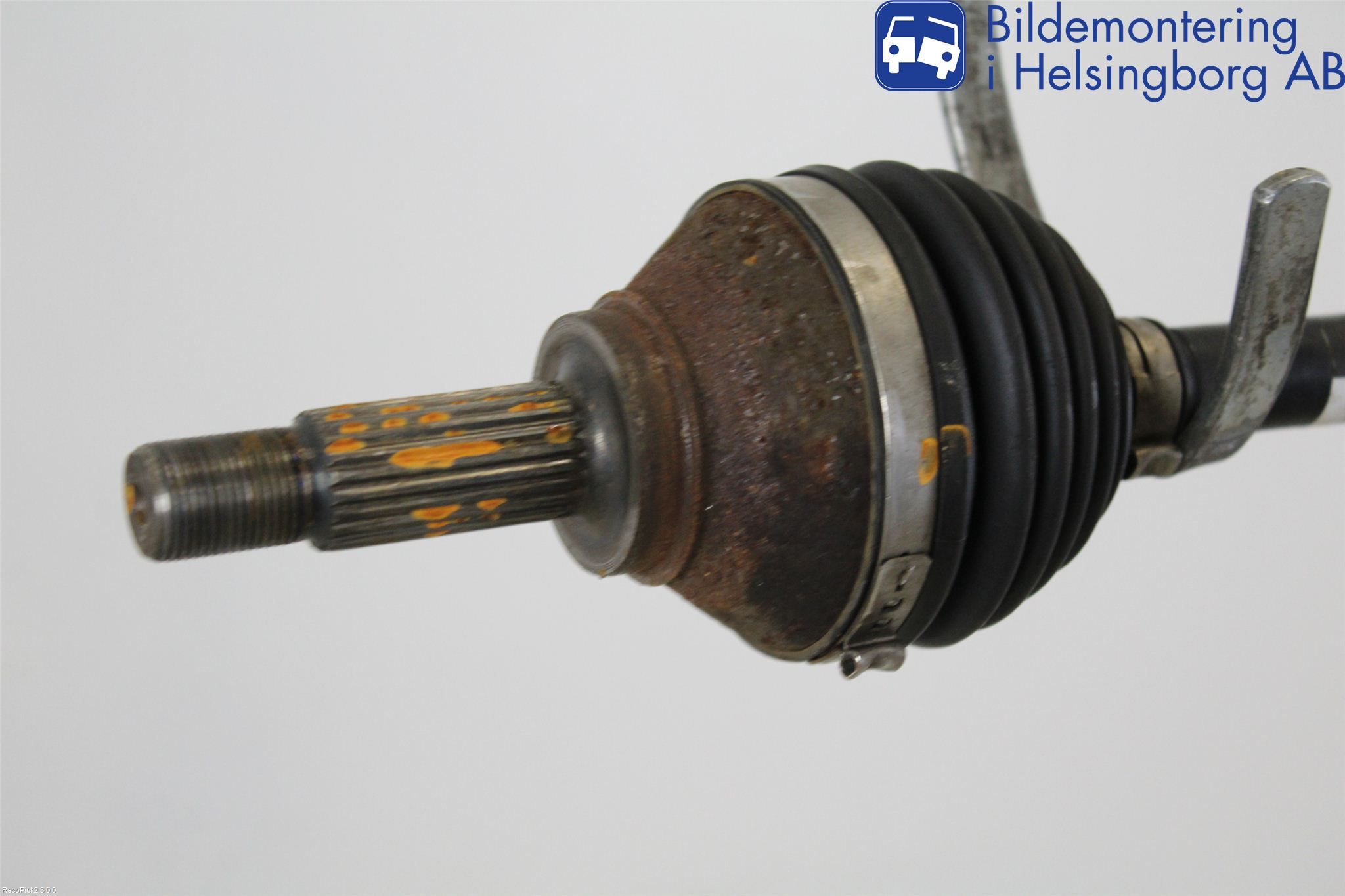 Volkswagen VW UP! / E-UP! Drivaxel Fram Vänster