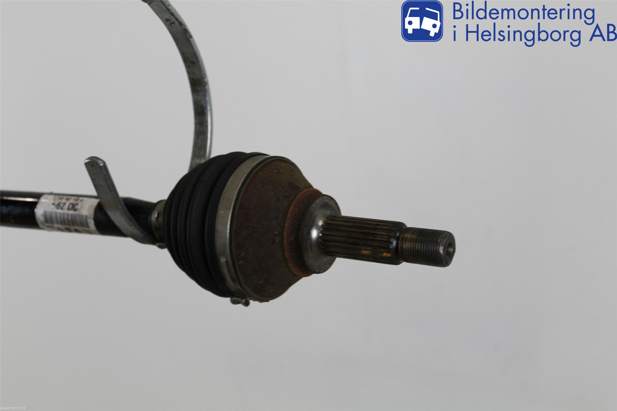 Volkswagen VW UP! / E-UP! Drivaxel Fram Höger