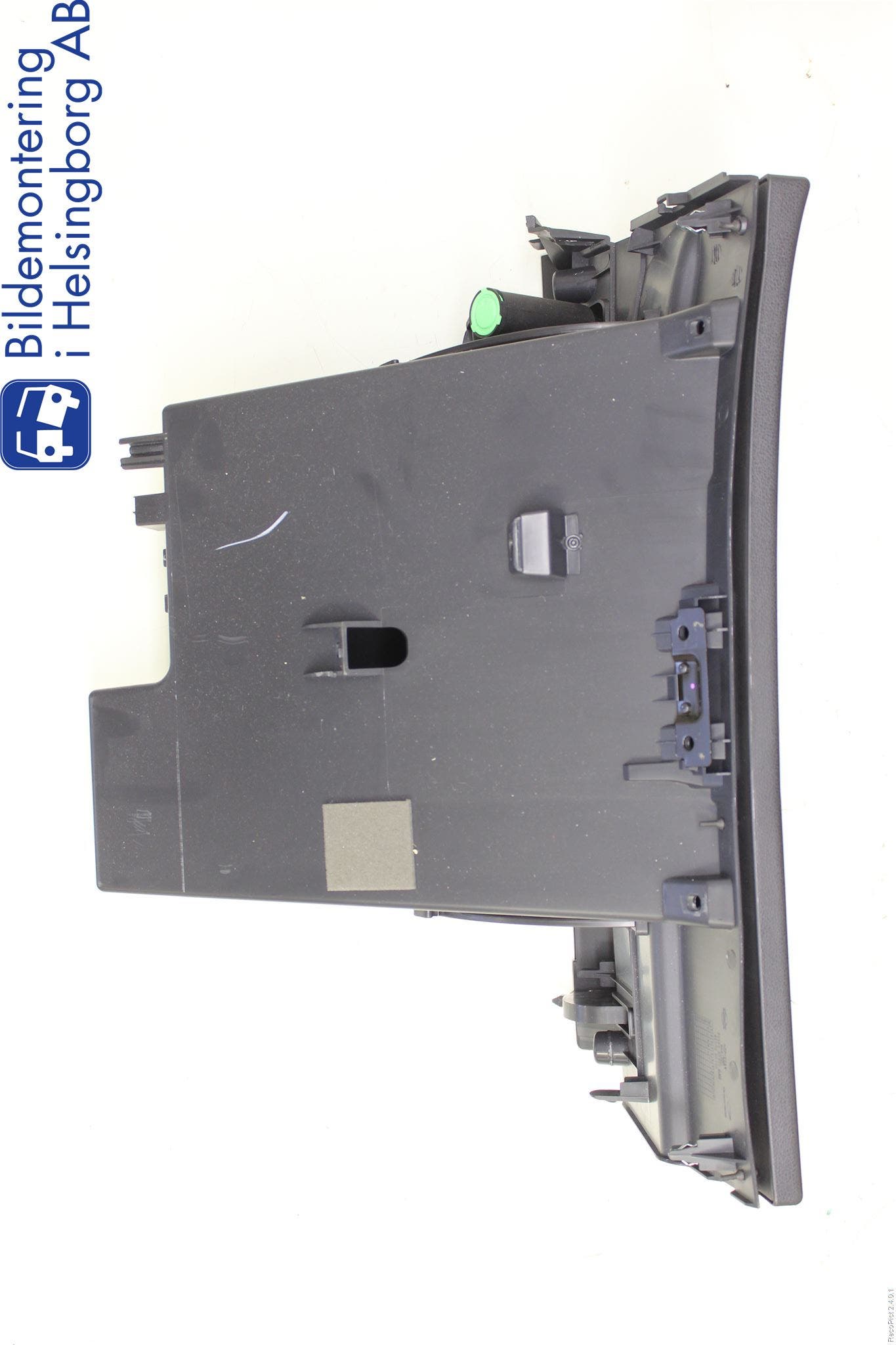 Nissan QASHQAI 10-14 Handskfack