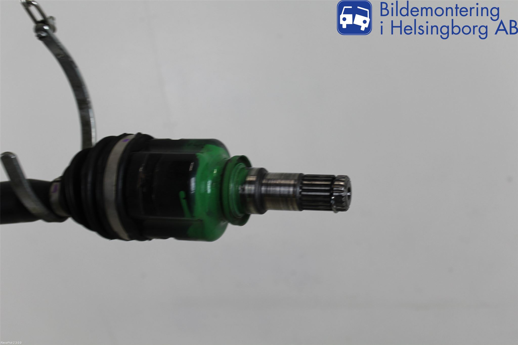 Toyota AVENSIS 09-15 Drivaxel Fram Höger