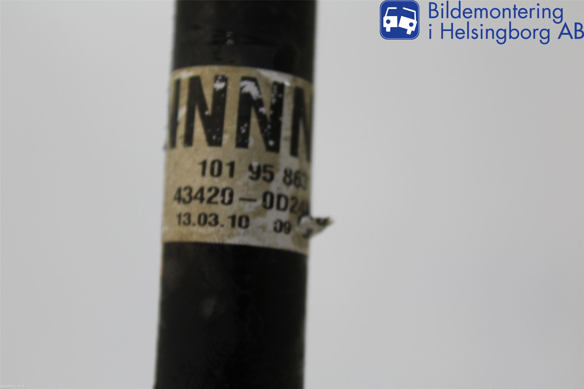 Toyota YARIS XP90 06-11 Drivaxel Fram Vänster