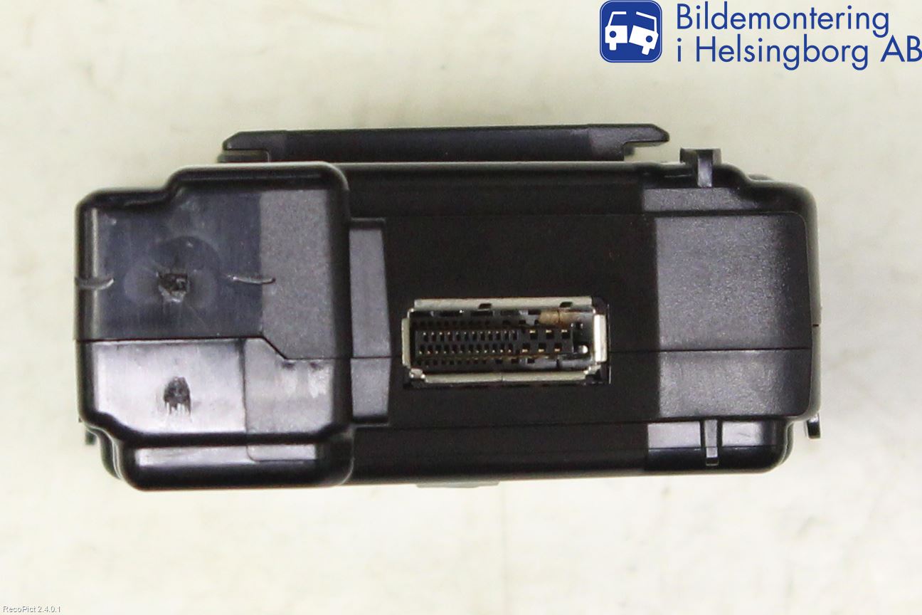 Volkswagen VW GOLF VI 09-13 Radio Övrigt