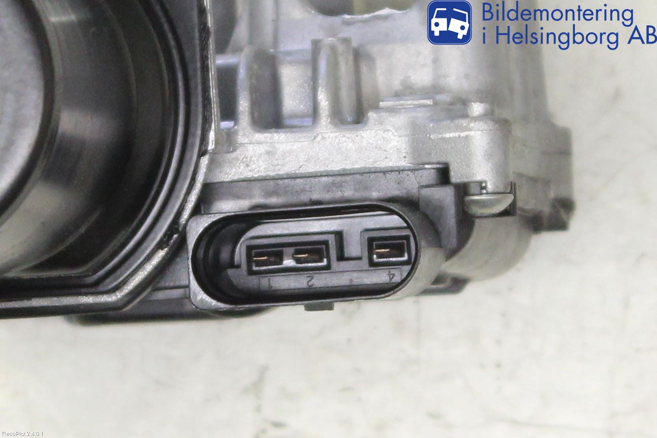 Volkswagen VW PASSAT 11-14 Torkarmotor Vindruta