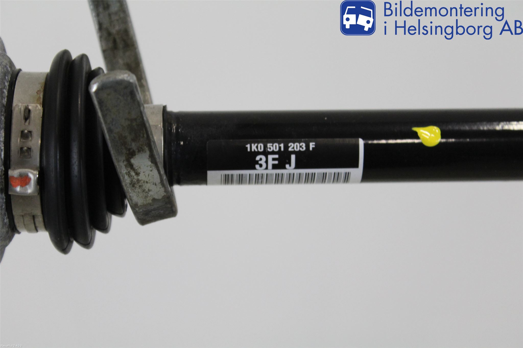 Audi Q3 8U 12-18 Drivaxel Bak Vänster