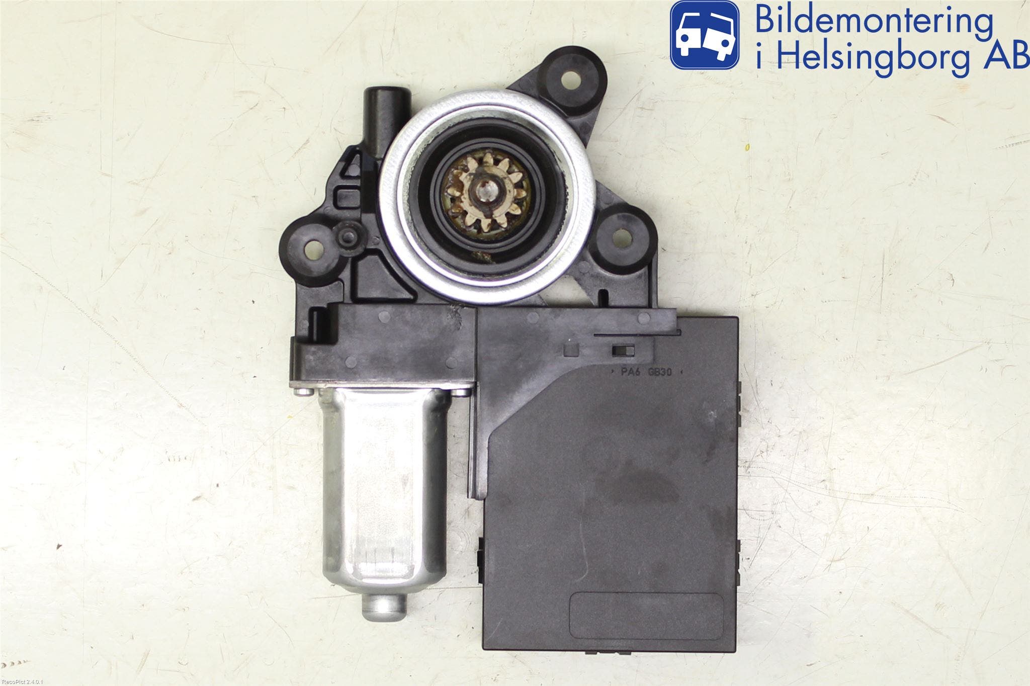 Volvo V50 08-12 Fönsterhissmotor