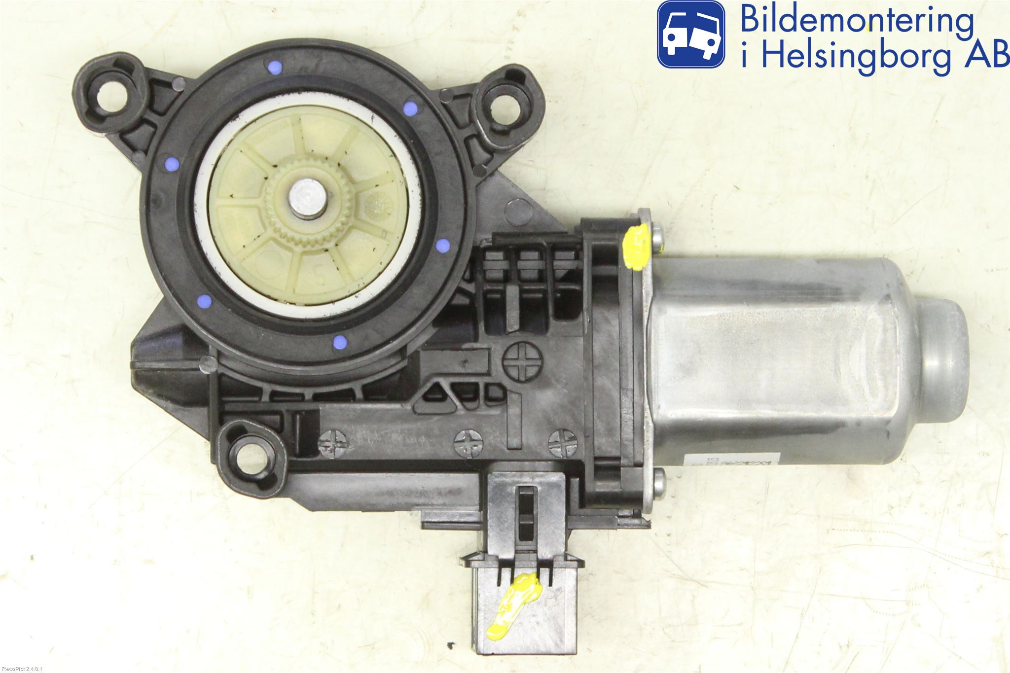 Volkswagen VW AMAROK 2H 10-22 Fönsterhissmotor