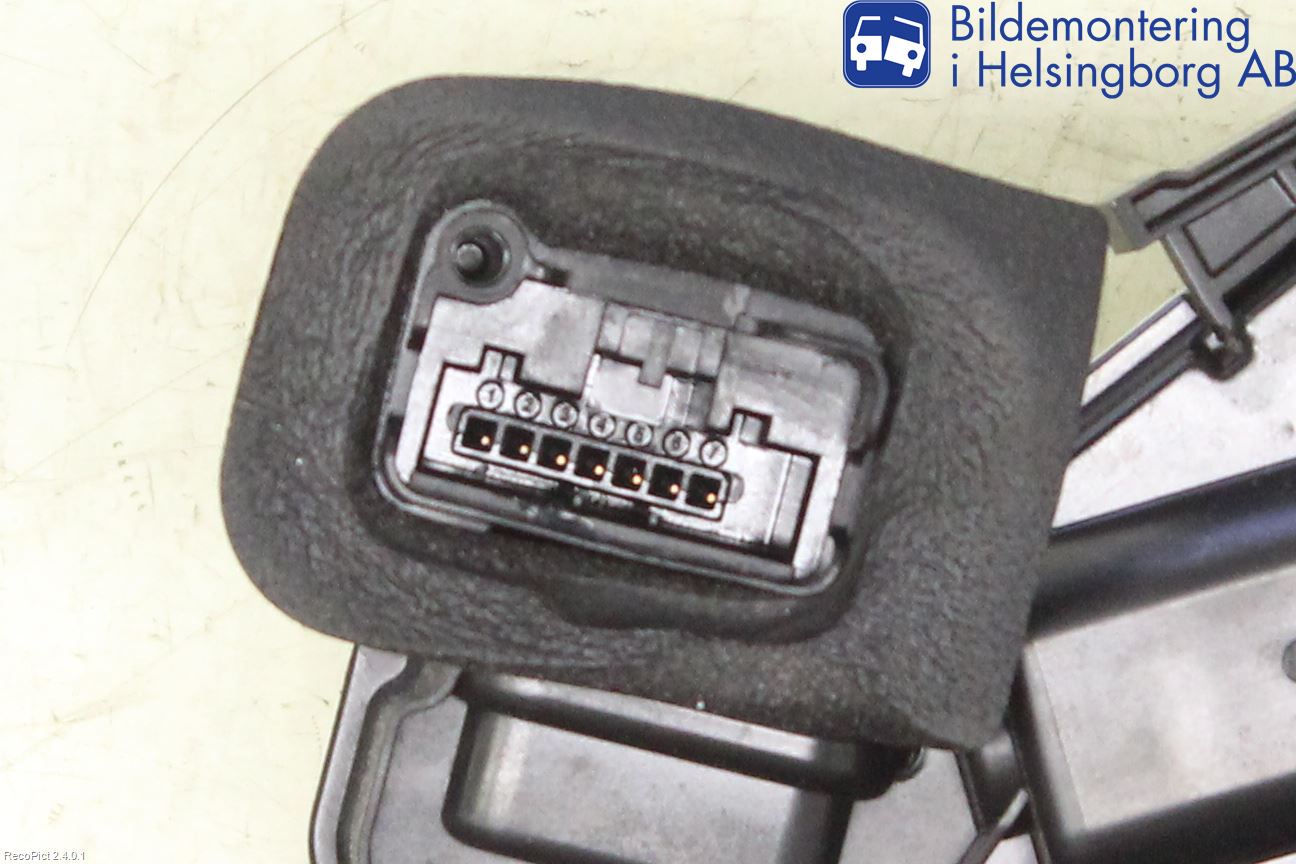 Seat LEON 13-20 Centrallåsmotor Vänster