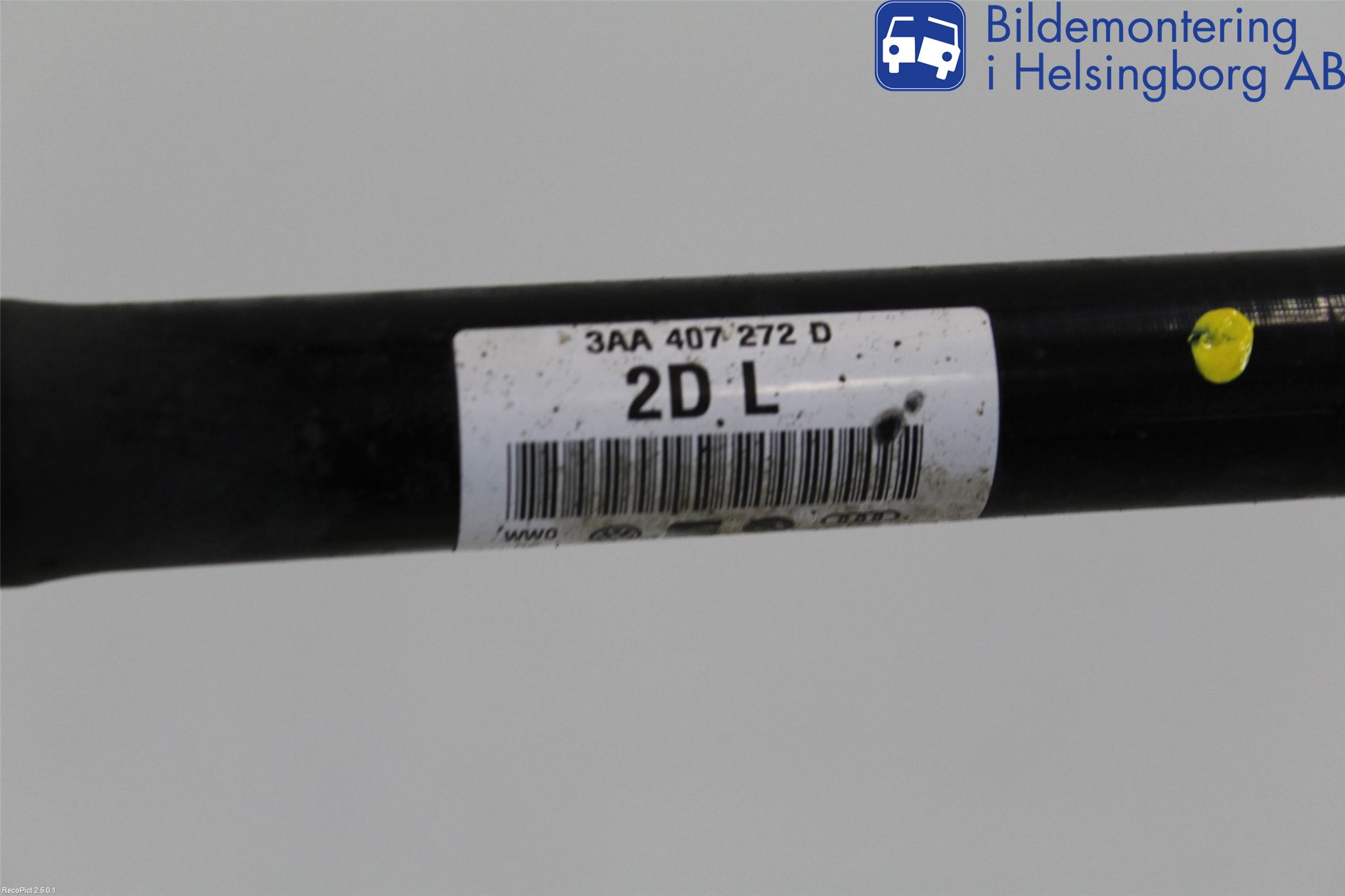 Volkswagen VW PASSAT 11-14 Drivaxel Fram Höger