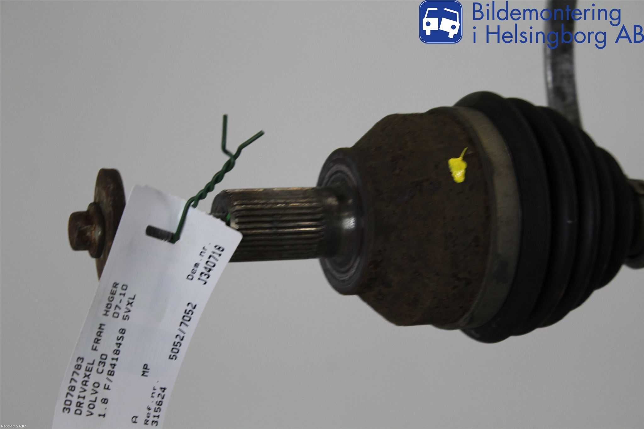 Volvo C30 07-10 Drivaxel Fram Höger