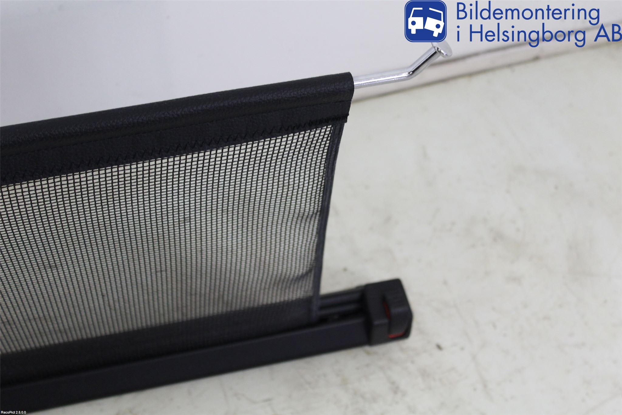 Volkswagen VW GOLF VI 09-13 Lastförskjutningsskydd-Galler