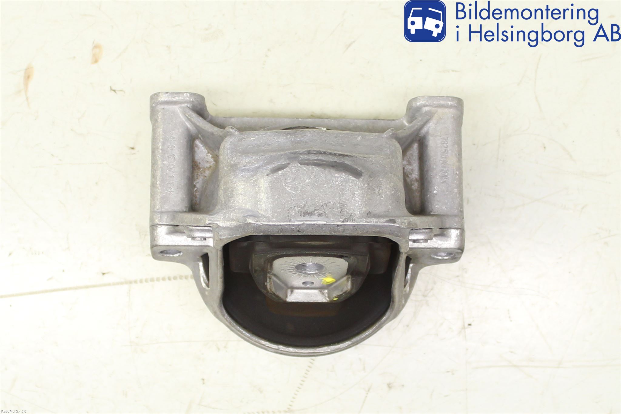 Audi A4 12-15 Motorkudde