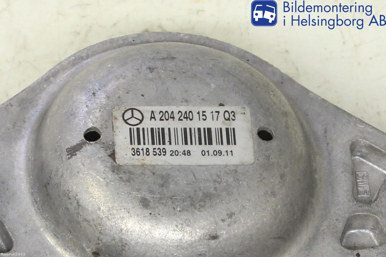 Mercedes-Benz MB C-KLASS (W204) 07-15 Motorkudde