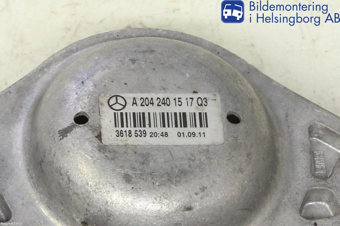 Mercedes-Benz MB C-KLASS (W204) 07-15 Motorkudde