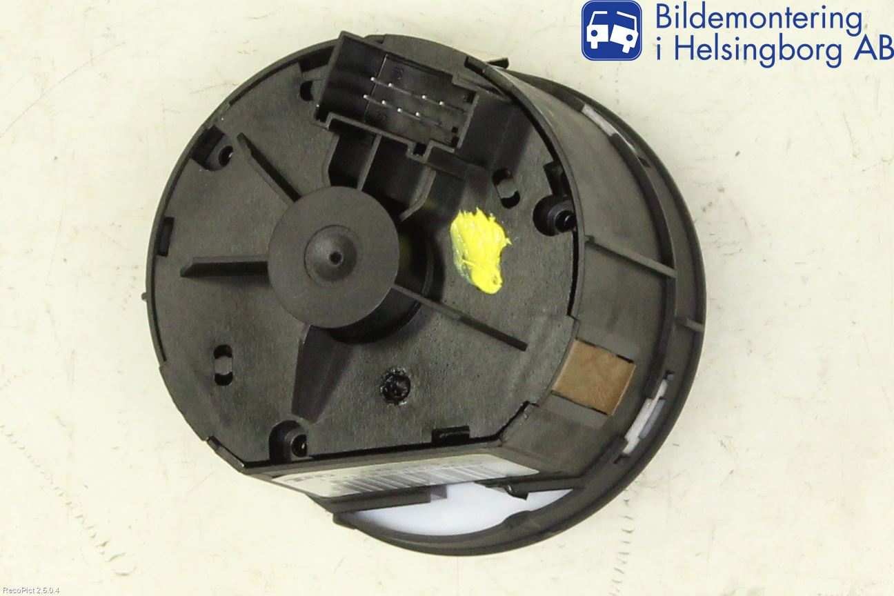 Audi A6/S6     05-11 Strömställare Ljus