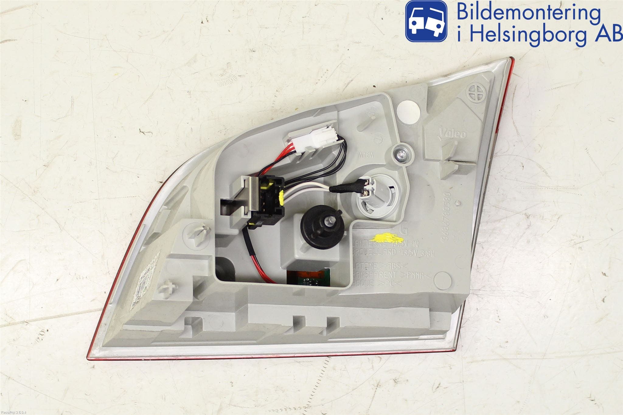 Peugeot 508 11-18 Bakljus Lucka Vä