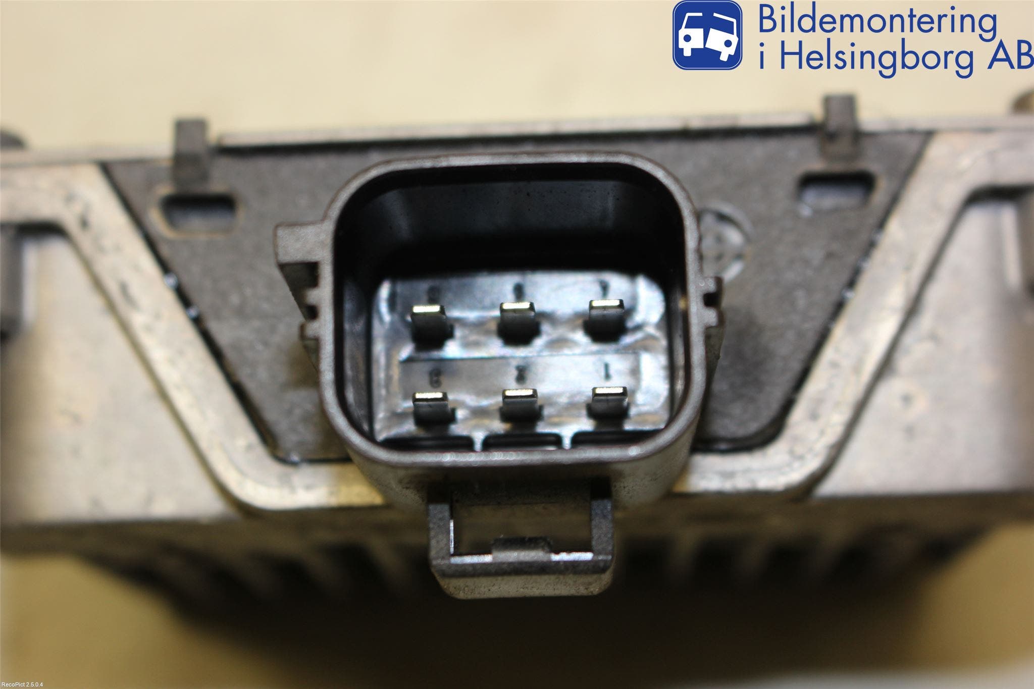 Volvo V70 08-13 Relä Bränslepump