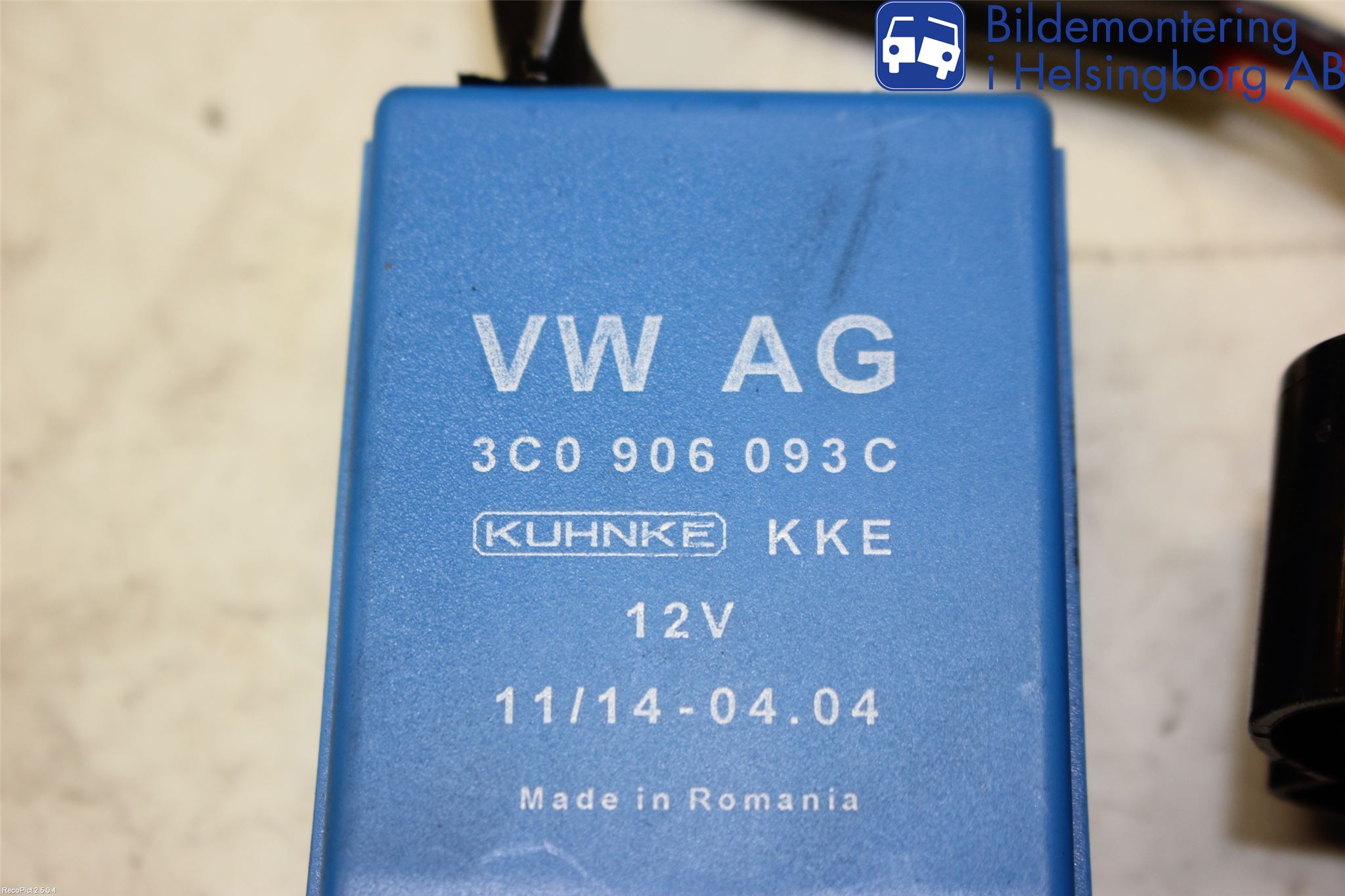 Volkswagen VW PASSAT 11-14 Relä Bränslepump