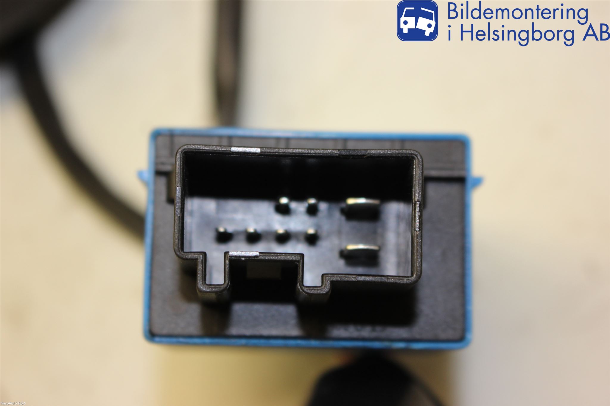 Volkswagen VW PASSAT 11-14 Relä Bränslepump