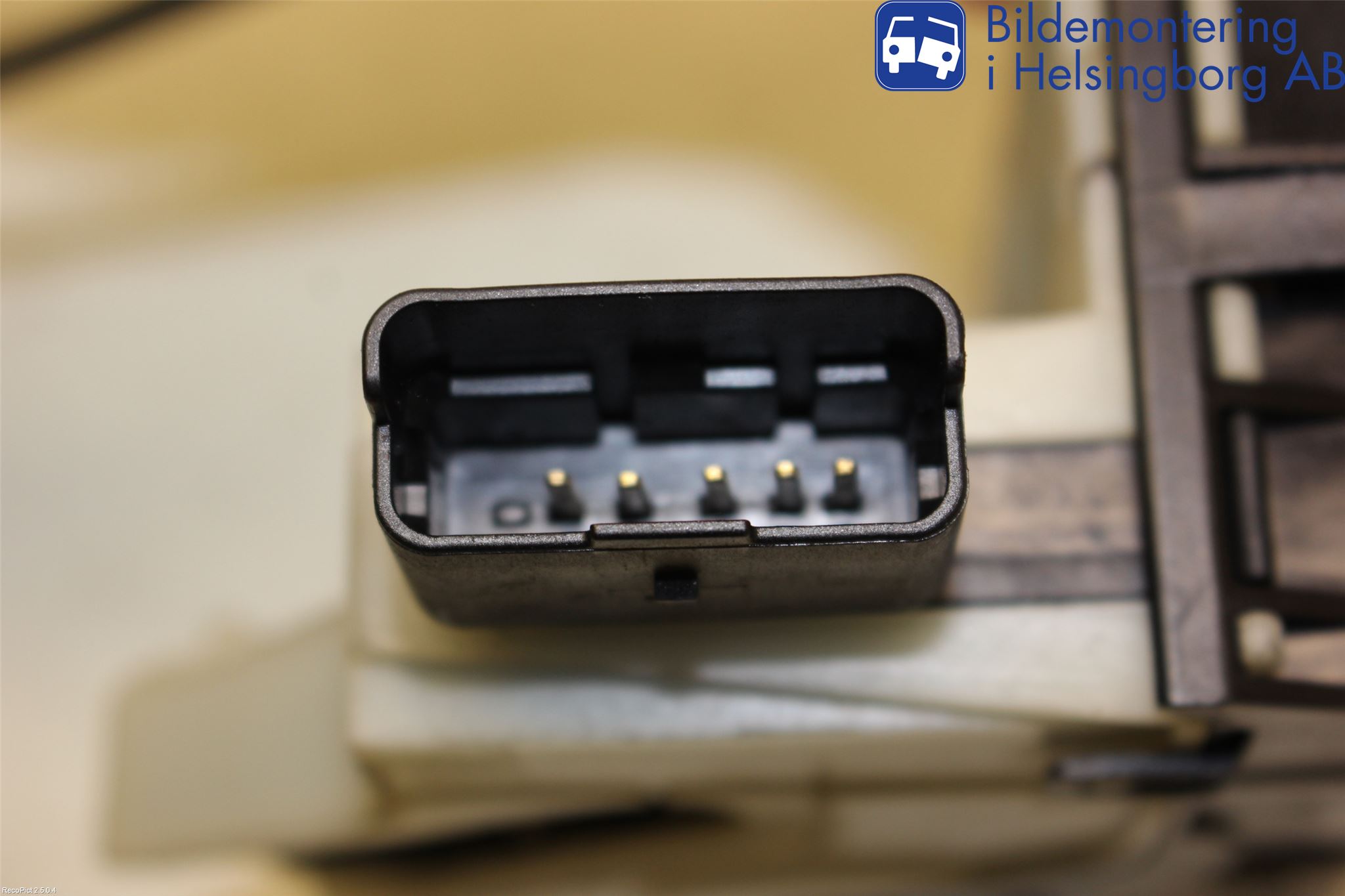 Peugeot 208 12-15 Centrallåsmotor Vänster