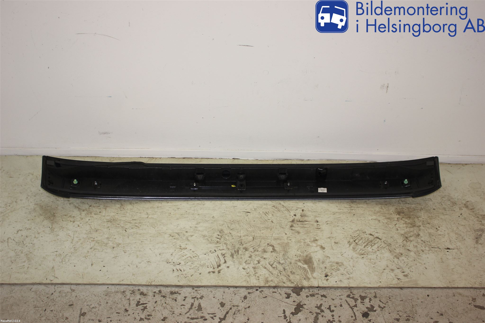 Audi Q7/SQ7 Spoiler Baklucka