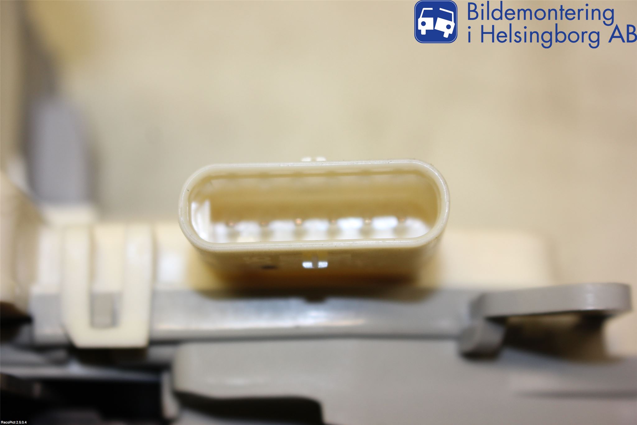 Audi A4 12-15 Centrallåsmotor Höger