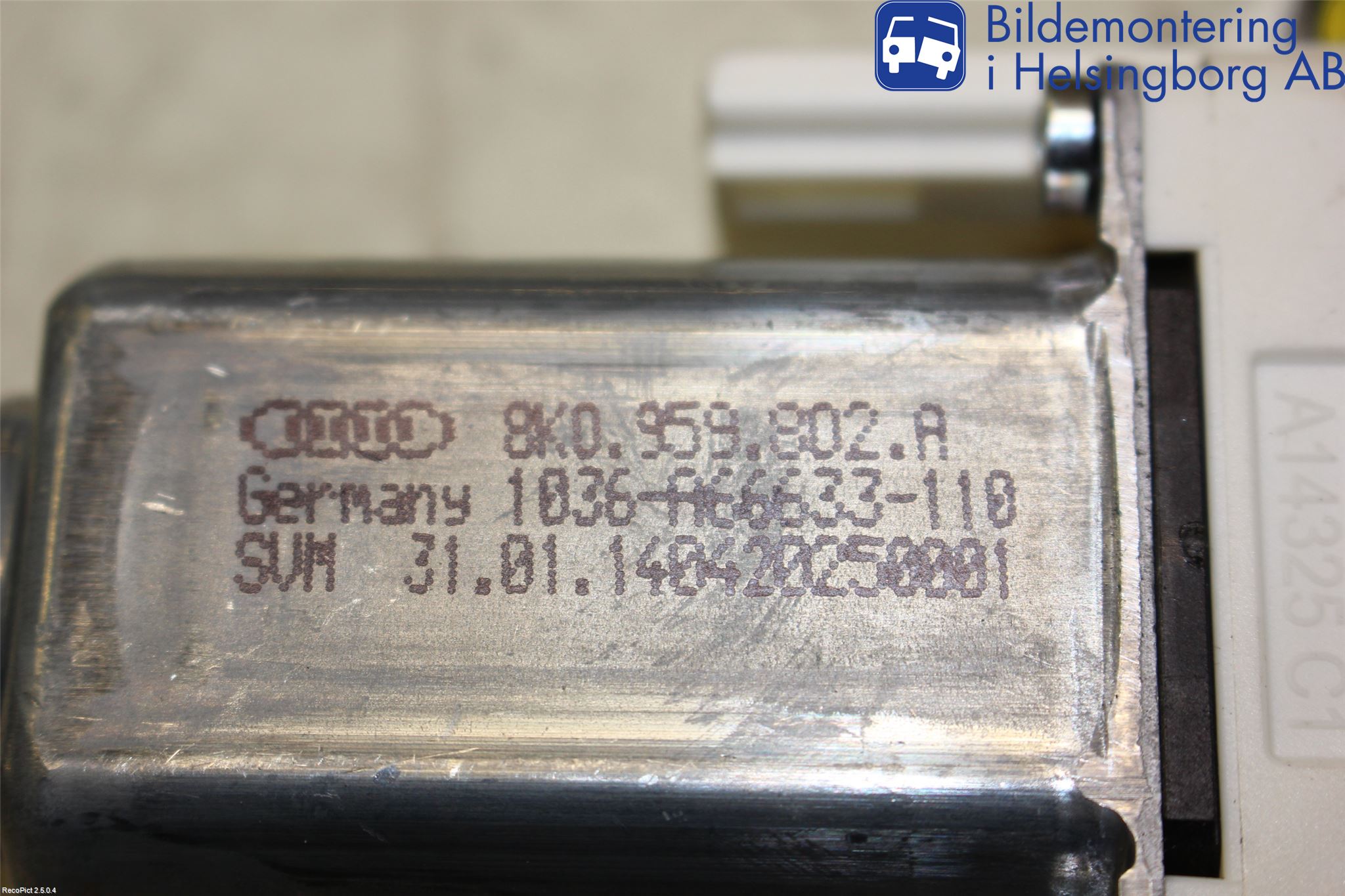 Audi A4 12-15 Fönsterhissmotor