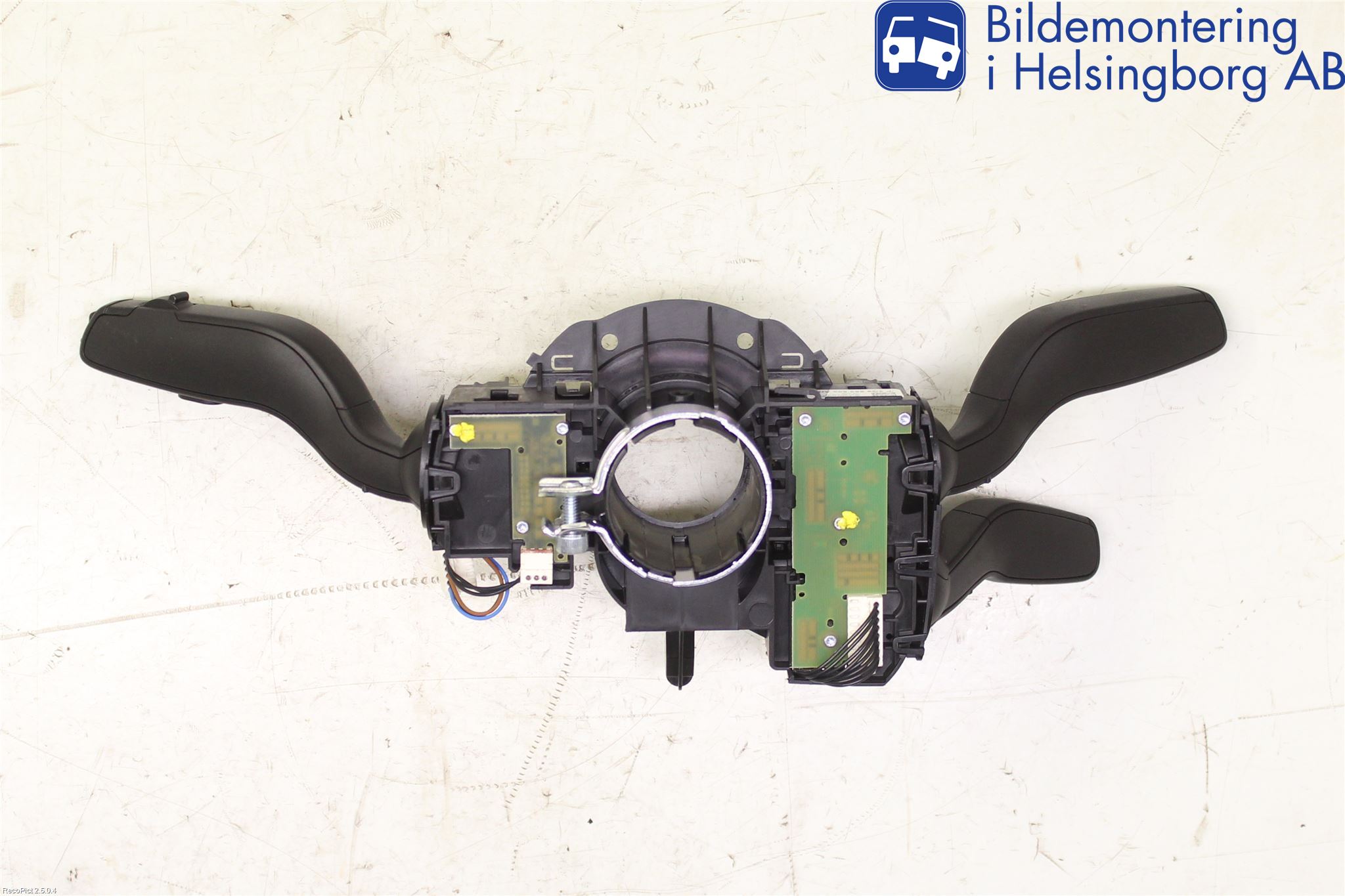 Audi A4 12-15 Spakcentral