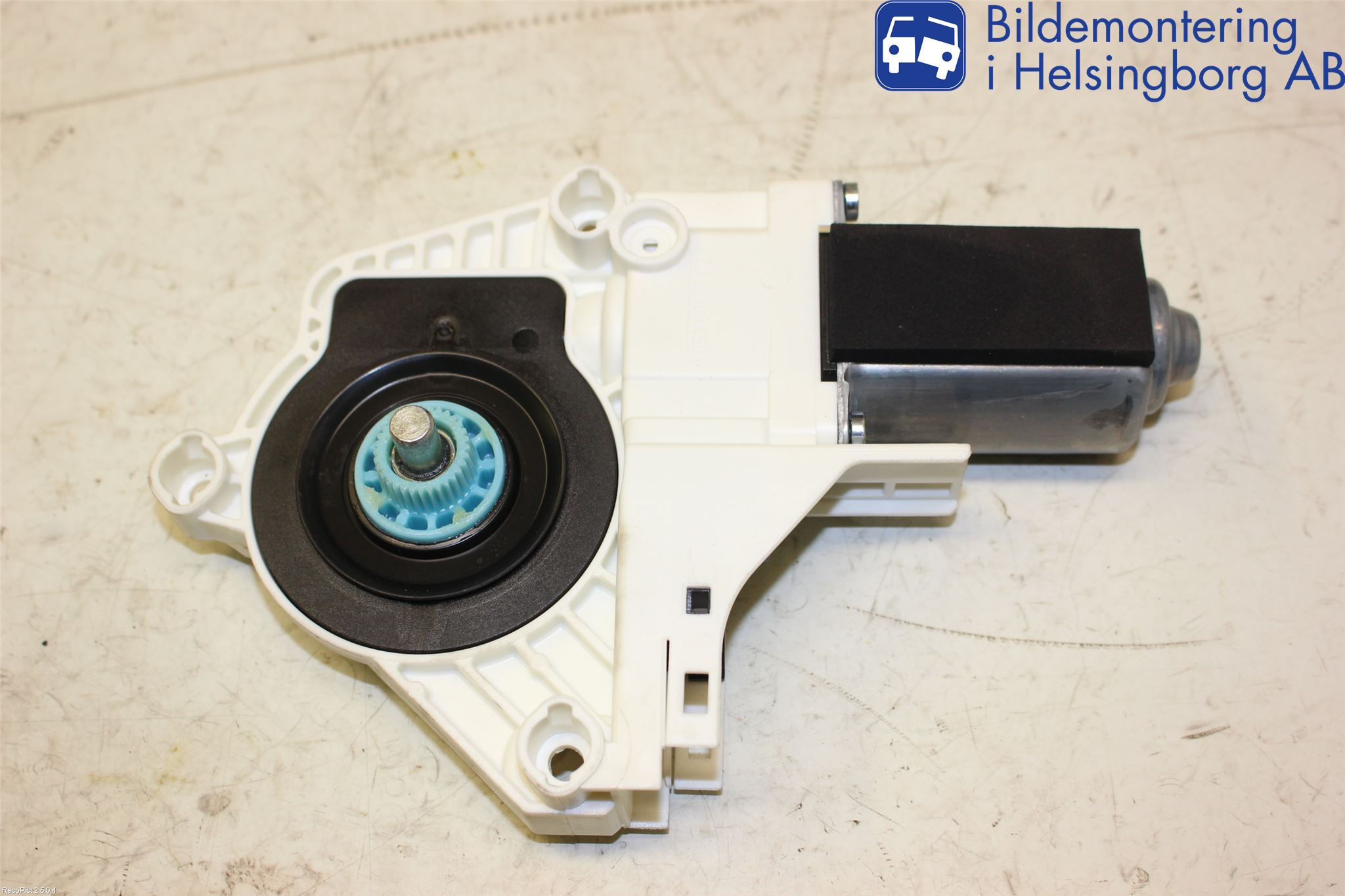 Audi A4 12-15 Fönsterhissmotor