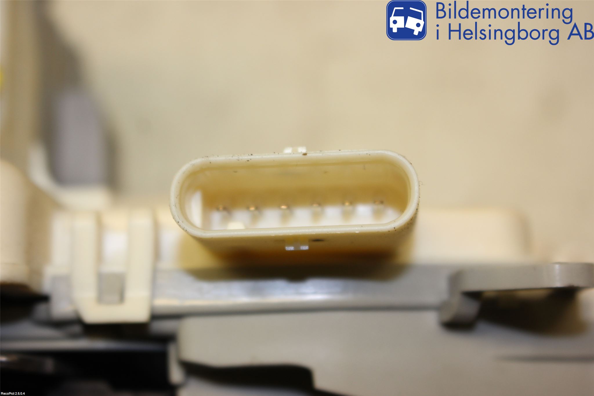 Audi A4 12-15 Centrallåsmotor Höger