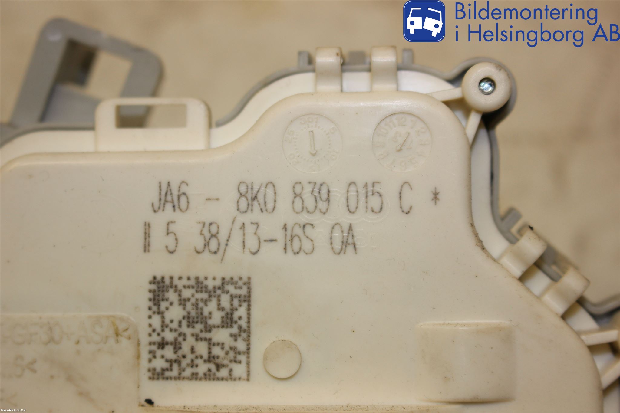 Audi A4 12-15 Centrallåsmotor Vänster