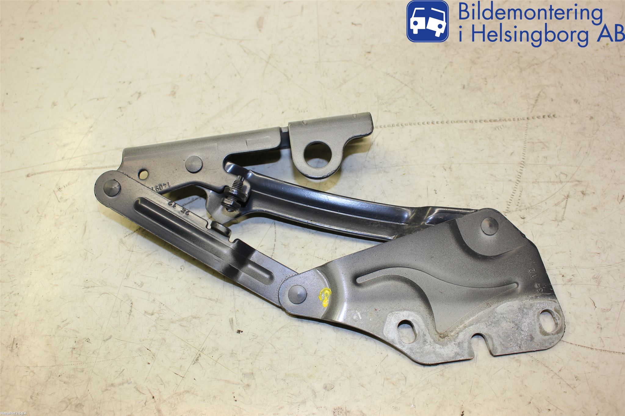 Volkswagen VW GOLF PLUS/CROSS GOLF 04-14 Huvgångjärn