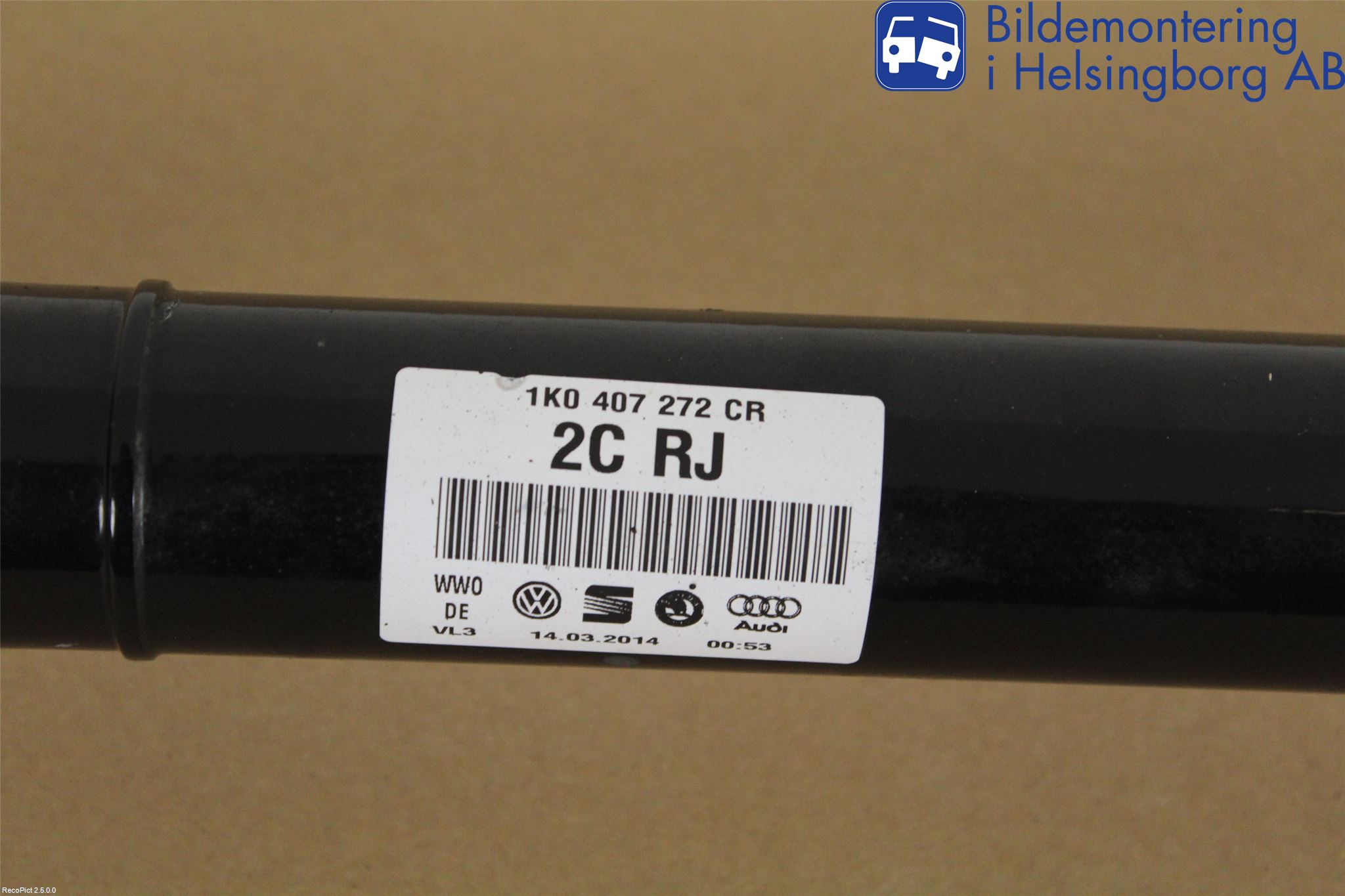 Volkswagen VW PASSAT 11-14 Drivaxel Fram Höger